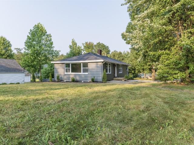 House for sale in Dowagiac, Michigan