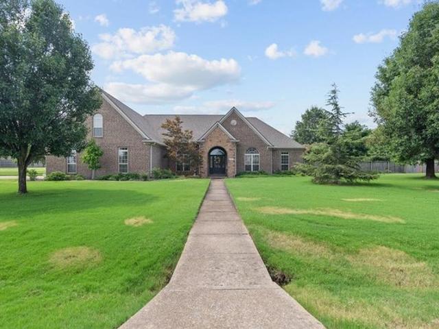 House for sale in Ark