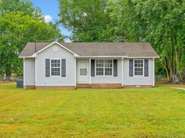House for sale in Oak Grove, Christian County