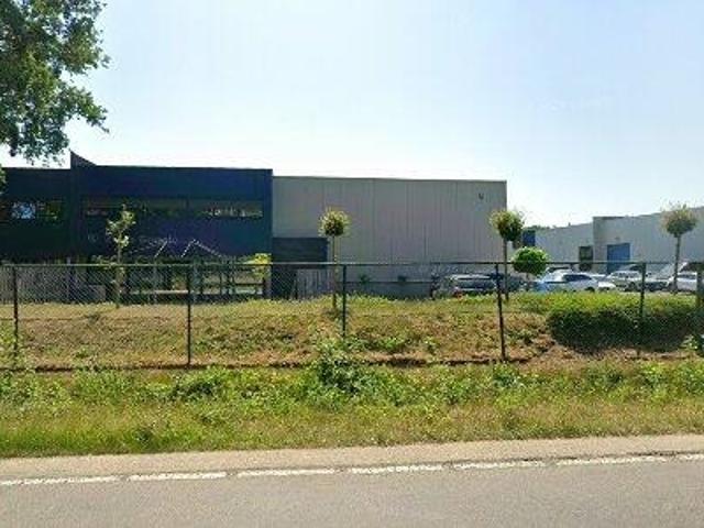 Bureau vente à Genk, Limburg