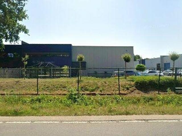 Bureau vente à Genk, Limburg