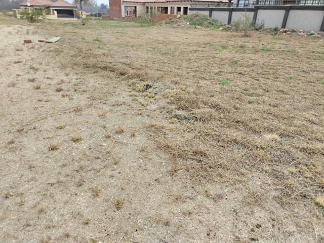 Land for sale in Hartbeespoort Dam Nature Reserve, North West