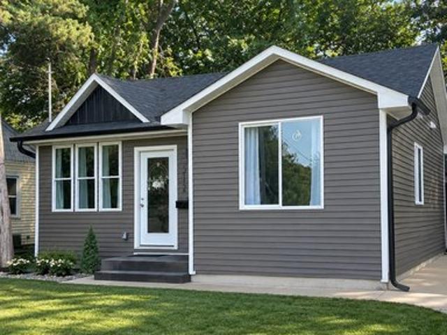 House for sale in Des Moines, Iowa