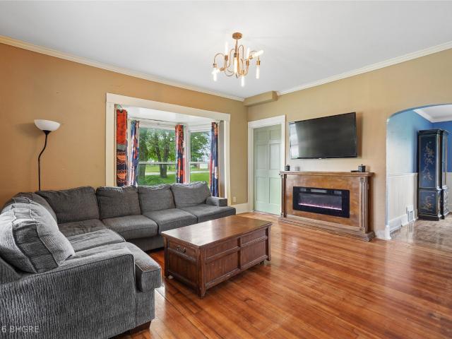 House for sale in Albia, Iowa