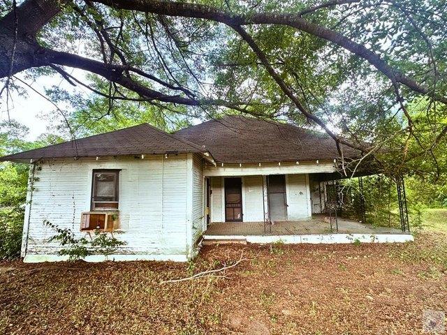 House for sale in New Boston, Texas