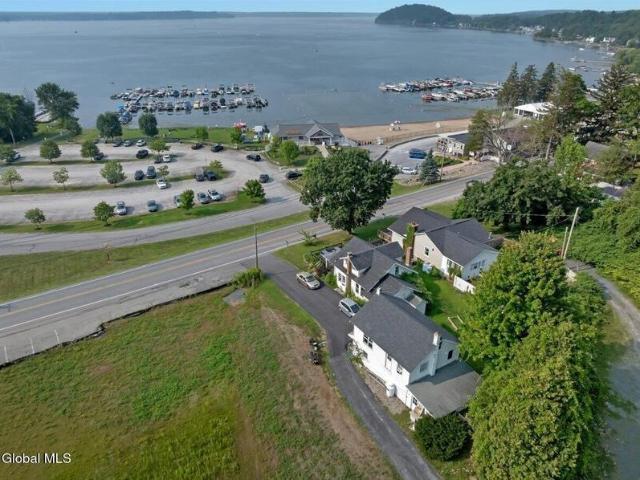 Duplex for sale in Saratoga Springs