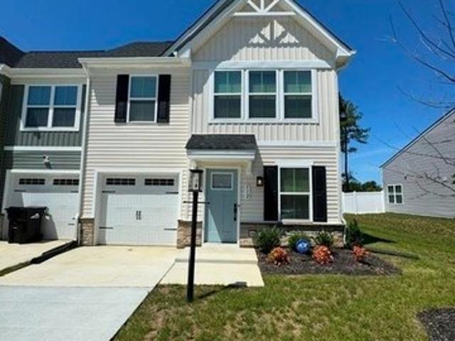 Townhouse for sale in Virginia