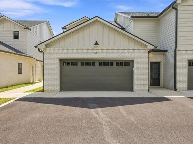 House for sale in Bowling Green, Kentucky