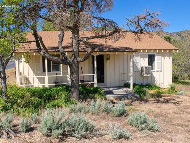 House for sale in Coleville, California