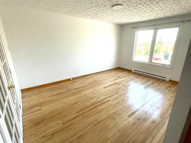 Apartment for rent in Les Nations, Sherbrooke