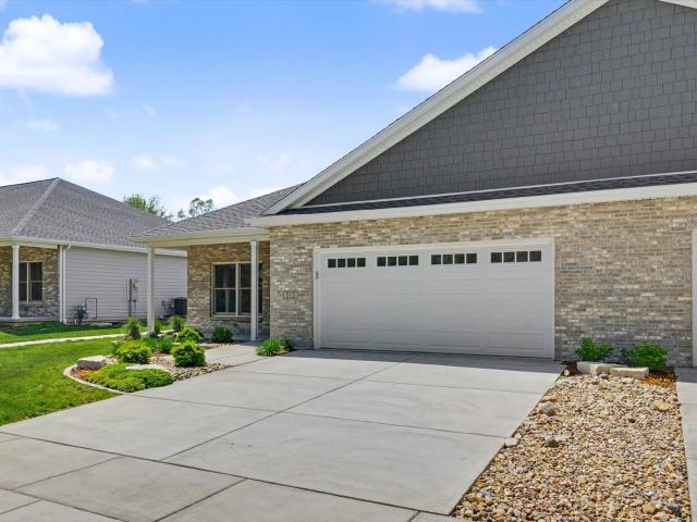 Condo for sale in Fairbury, Illinois
