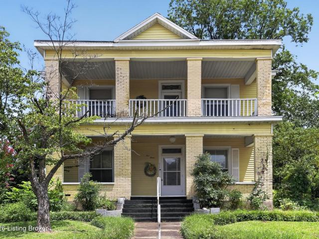 House for sale in Mayfield, Kentucky