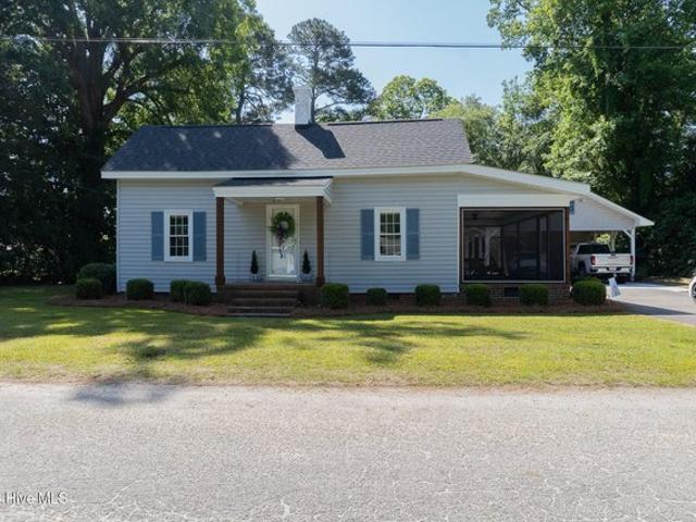 House for sale in Bladenboro, North Carolina