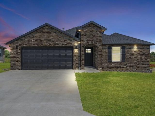 House for sale in Marionville, Missouri