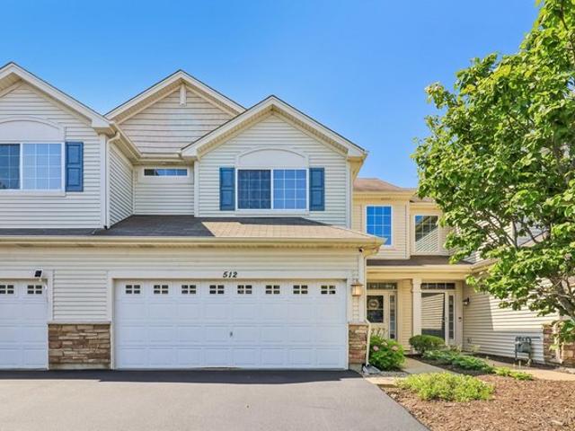 Townhouse for sale in Round Lake, Illinois