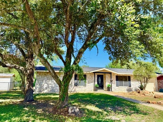 House for sale in Karnes City, Texas