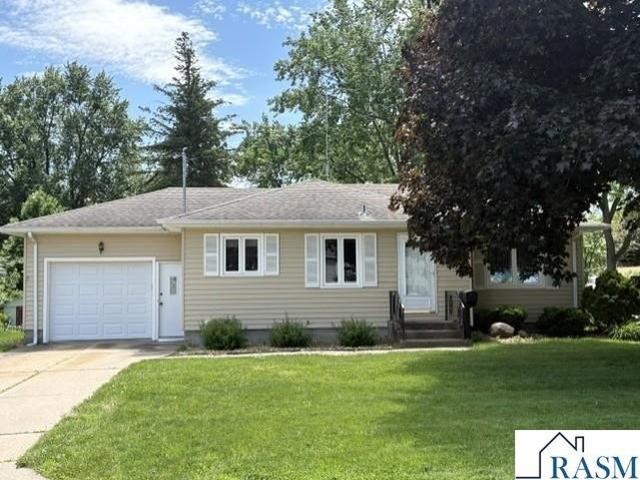 House for sale in Waseca, Minnesota