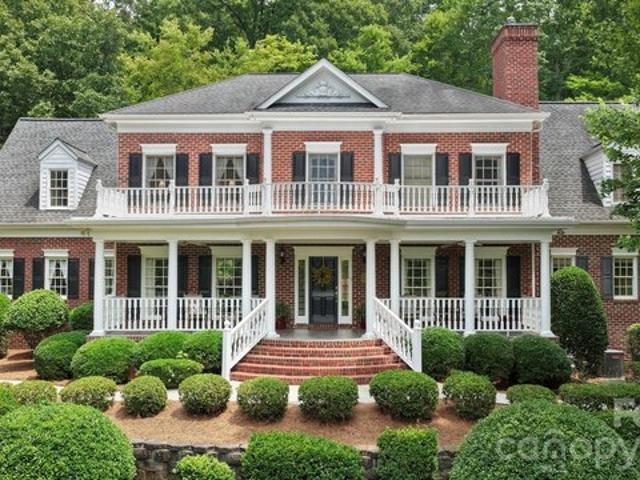 House for sale in Cramerton, North Carolina