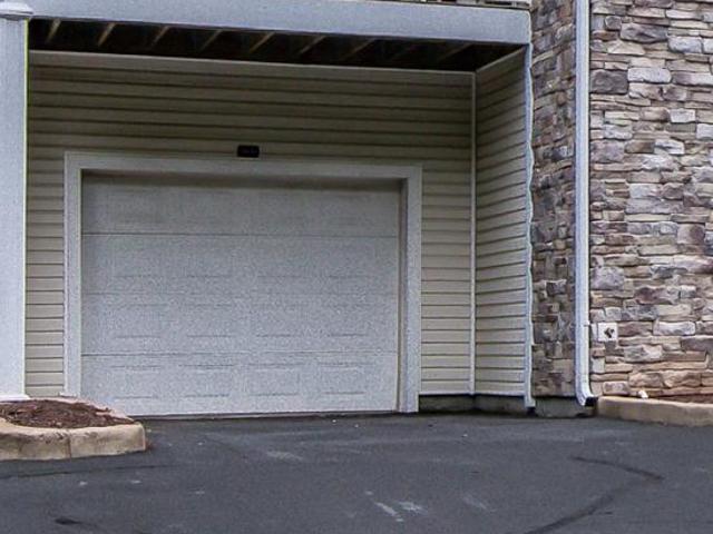 Condo for sale in Virginia