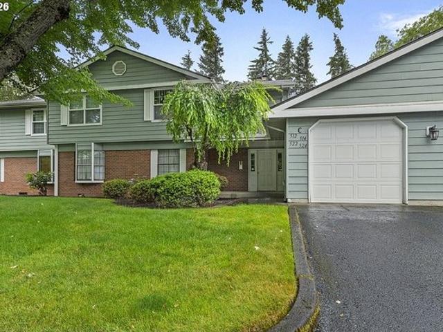 Condo for sale in Oregonia