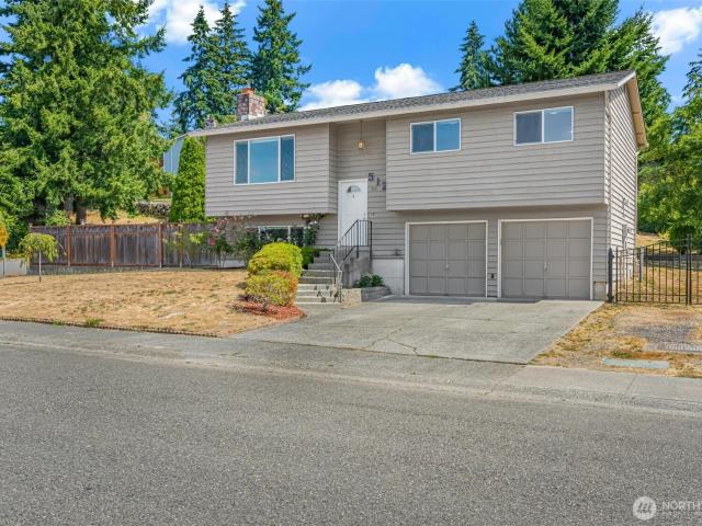 House for sale in Everett, Washington