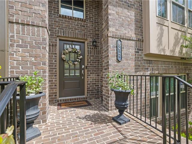 Townhouse for sale in Suwanee, Georgia