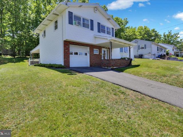 House for sale in Lavelle, Pennsylvania
