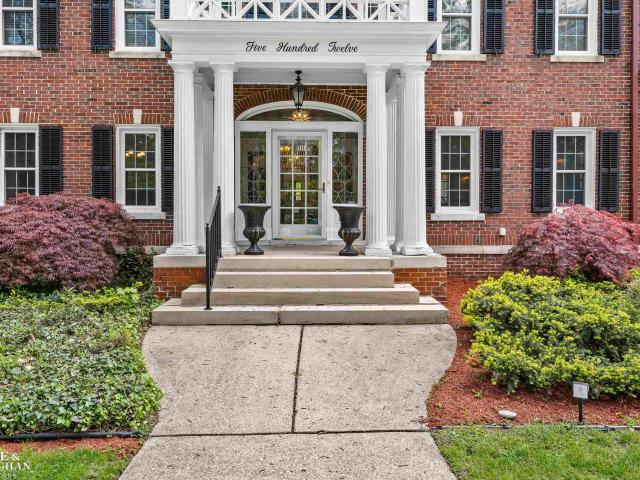 House for sale in Grosse Pointe, Michigan