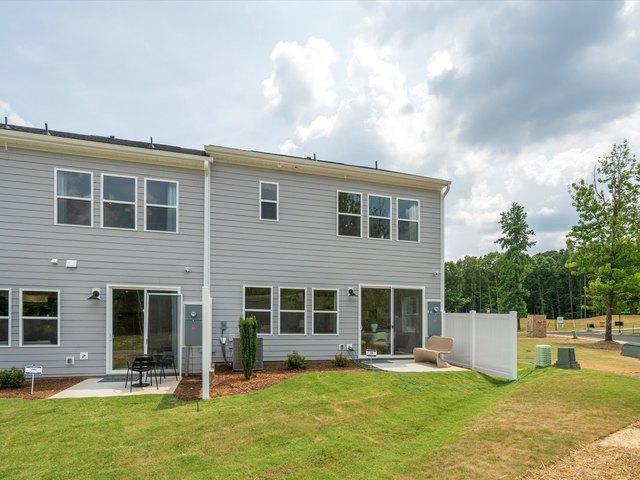 Townhouse for sale in Cramerton, North Carolina