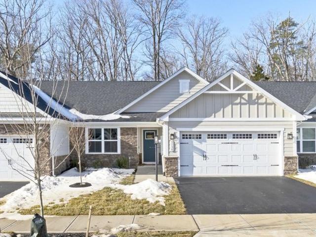 Townhouse for sale in Virginia