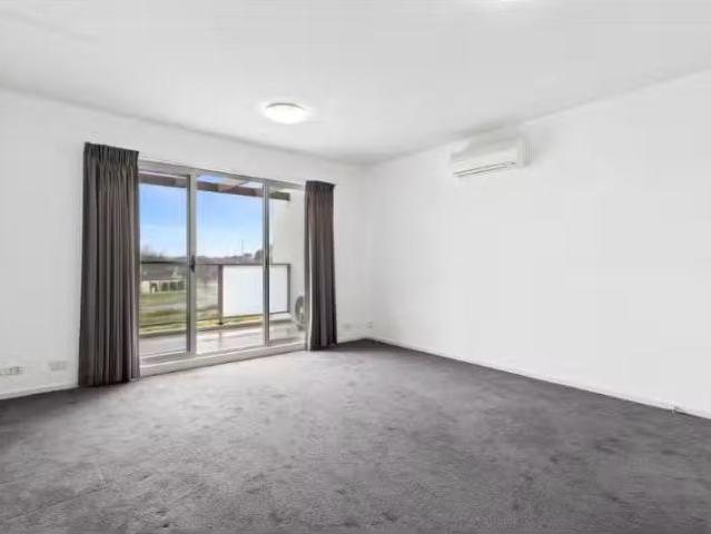 Apartment for rent in Franklin, Australian Capital Territory