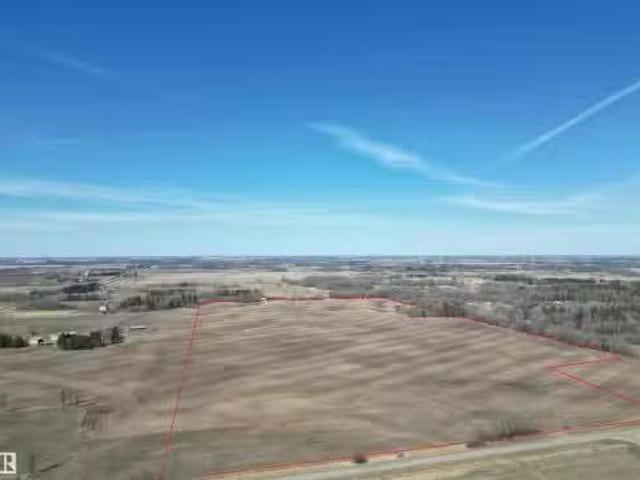 House for sale in Alberta