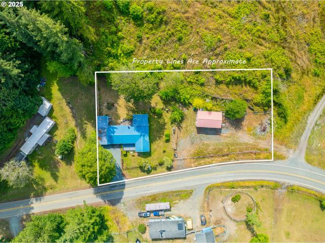 House for sale in Myrtle Point