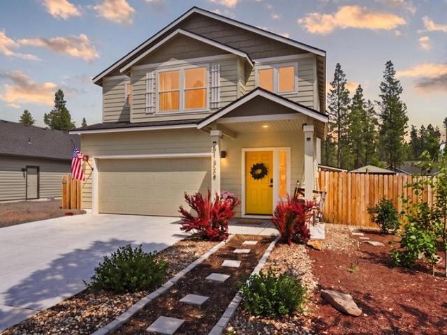 House for sale in Oregonia