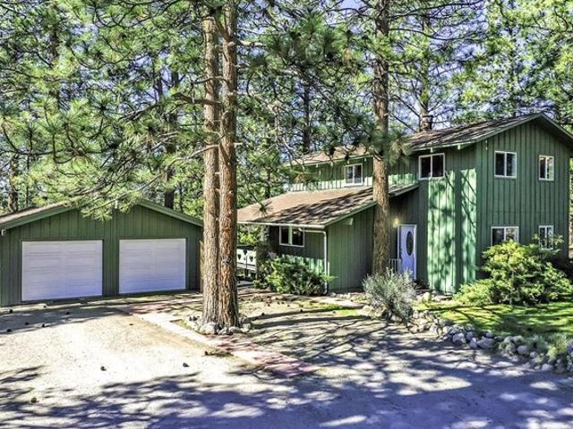 House for sale in Weed, Siskiyou County