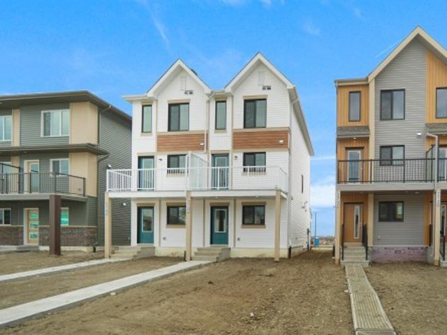 House for sale in Wedgewood, Alberta