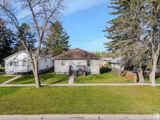 House for sale in Warburg, Alberta