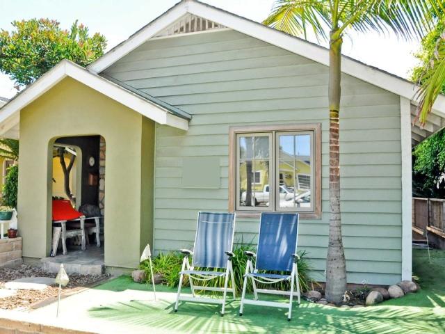 Apartment for rent in Cardiff, California