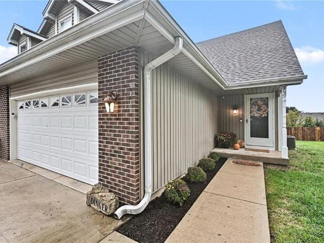 House for sale in Harborview, Smithville