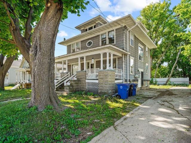 House for sale in Oshkosh, Wisconsin