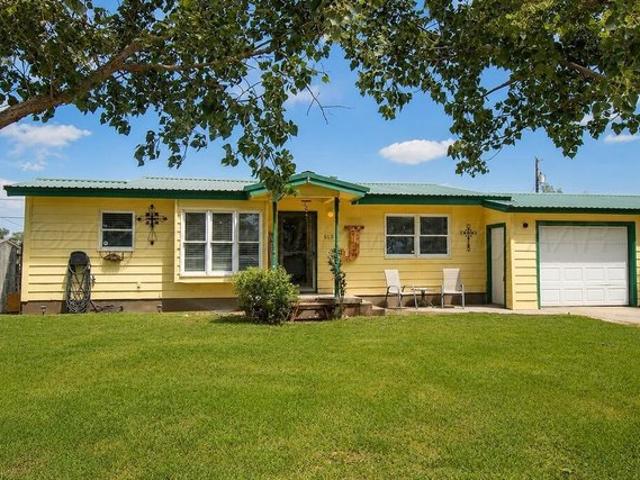 House for sale in Dalhart, Texas