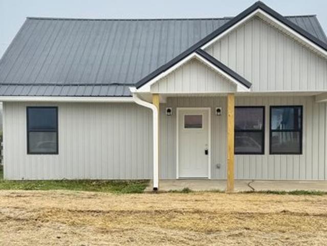 House for sale in Waverly, Ohio