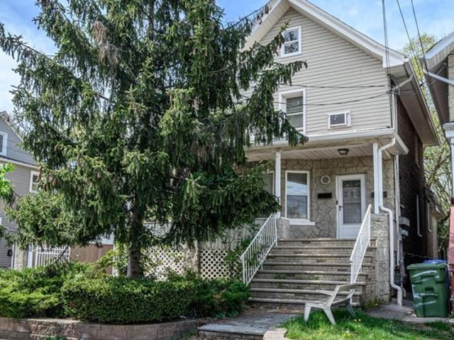 House for sale in Linden, New Jersey