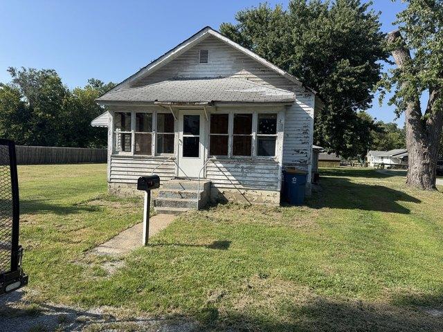 House for sale in Benton, Illinois