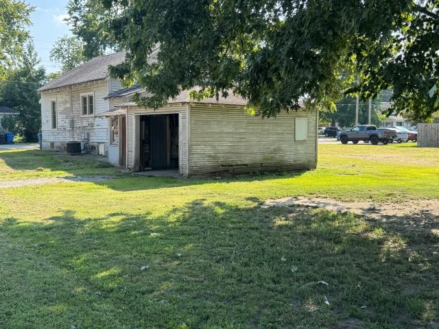 House for sale in Benton, Illinois