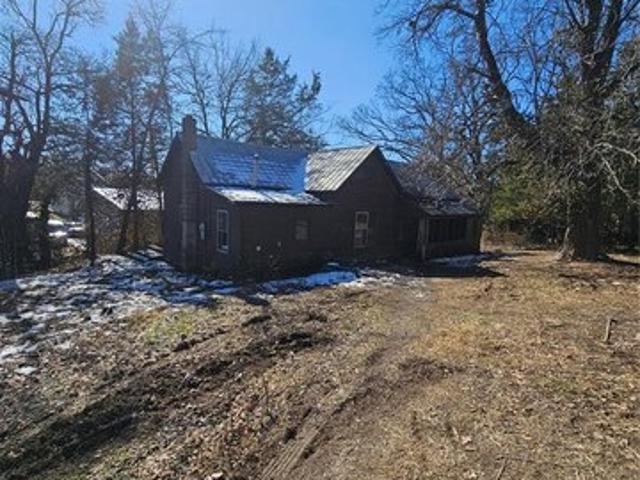 House for sale in Bourbon, Missouri