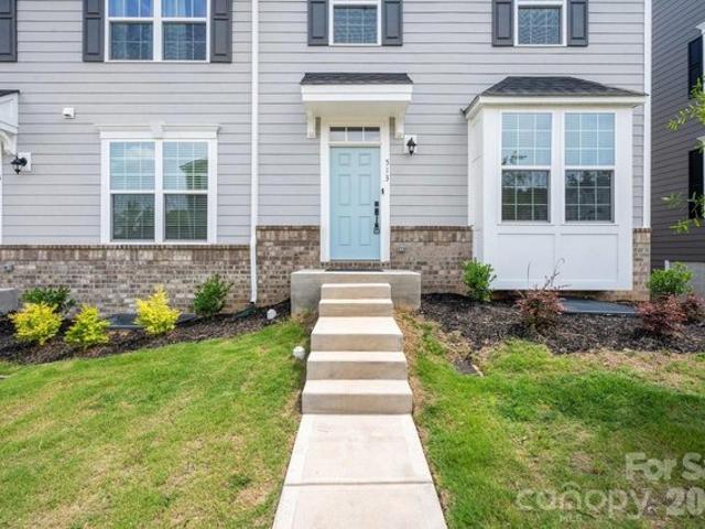 Townhouse for sale in Cramerton, North Carolina