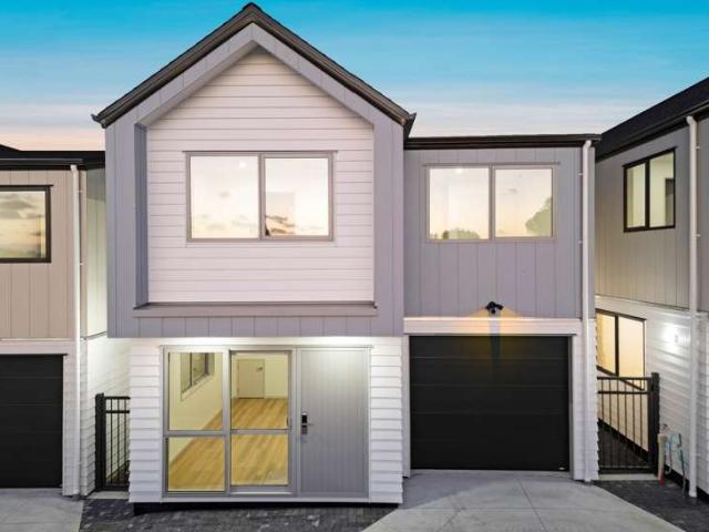 House for sale in Auckland