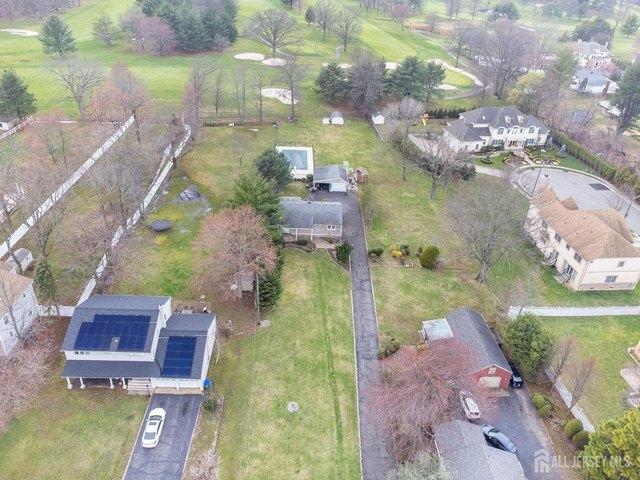 House for sale in Metuchen Estates, Edison