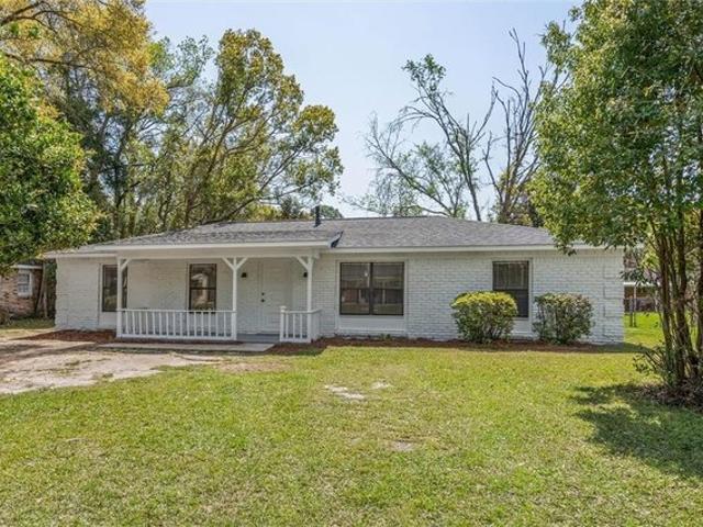 House for sale in Chickasaw, Alabama